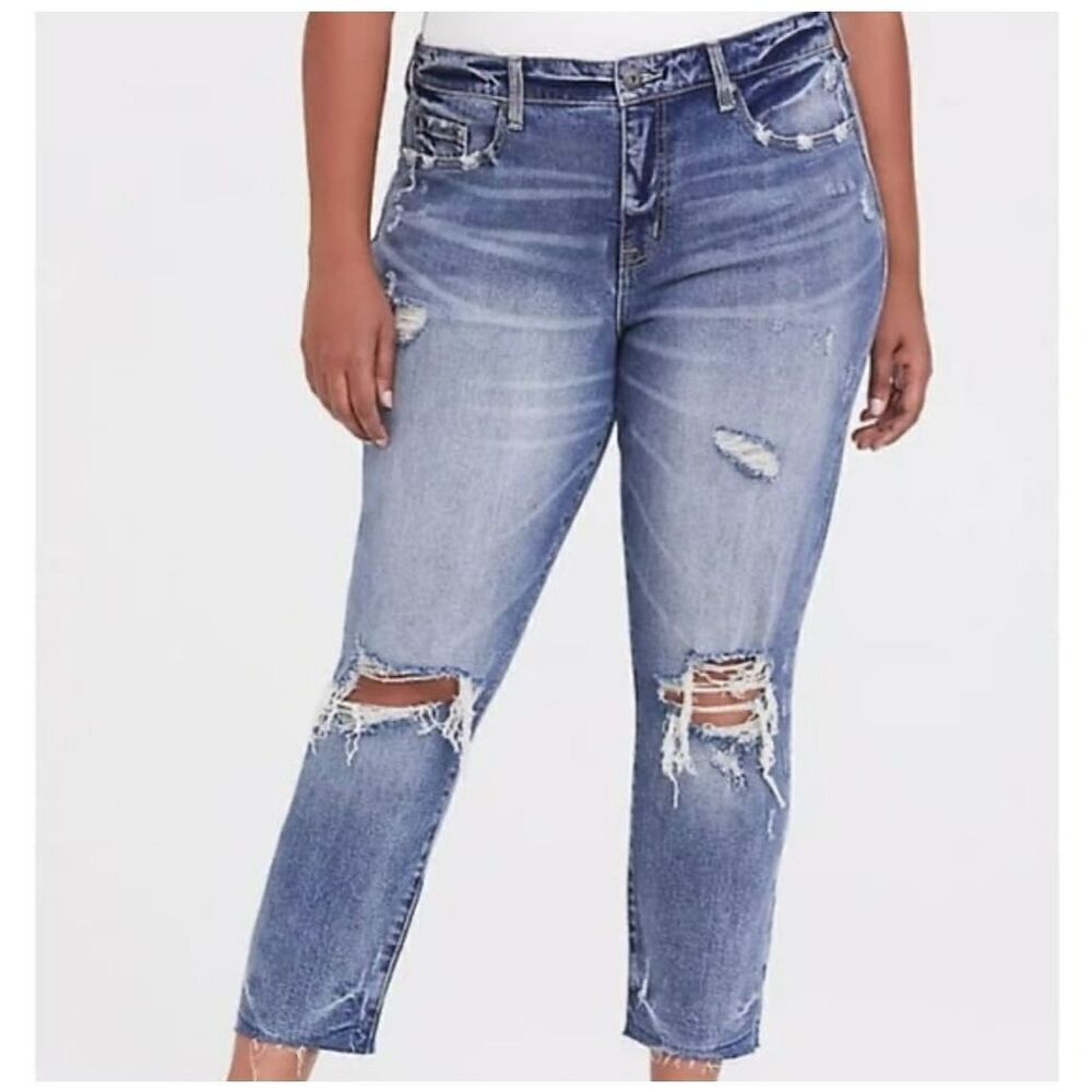 Torrid distressed high rise straight normcore size 10 jeans